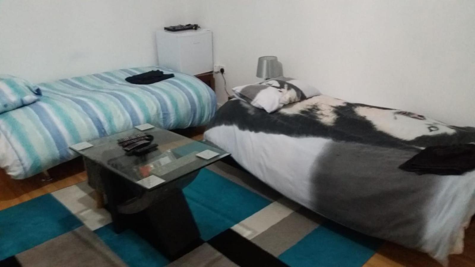 Spacious Double Room Located Within Walking Distance To Seaside And Town Dover Exterior photo
